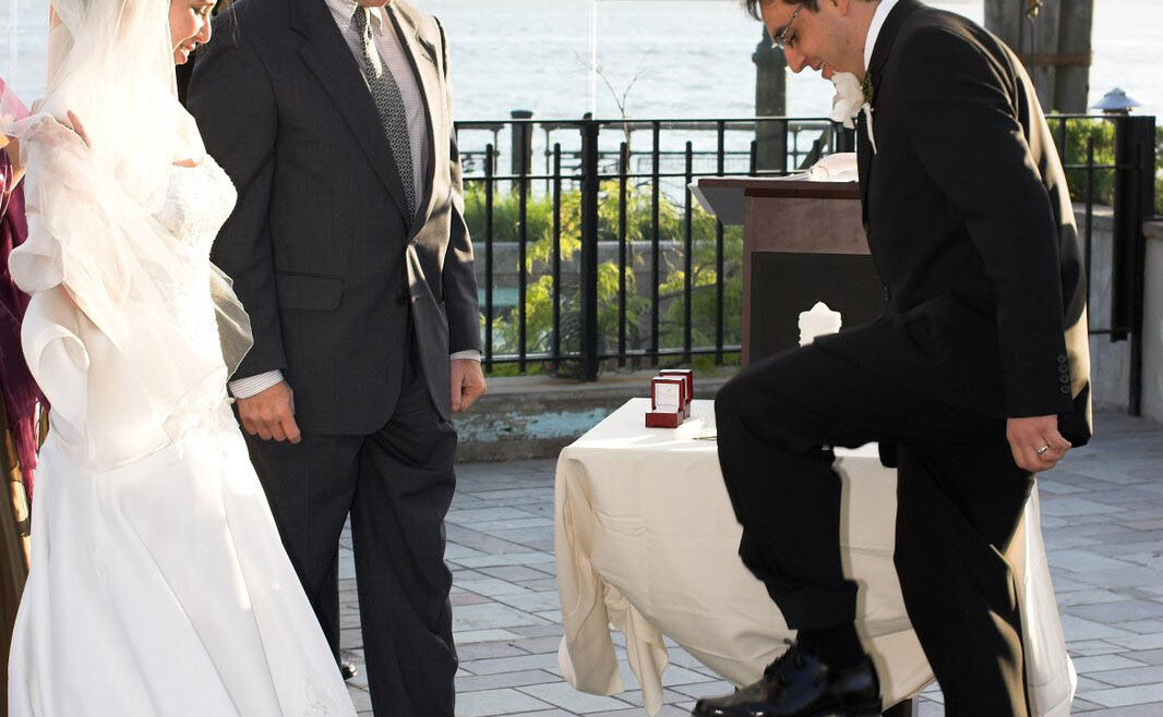 The Role of a Rabbi in an Interfaith Wedding Understanding the Importance of Jewish Traditions